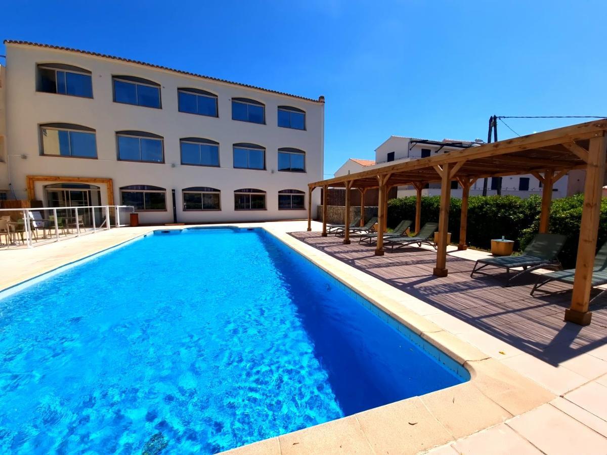 Hotel Sole Mare Калви Екстериор снимка