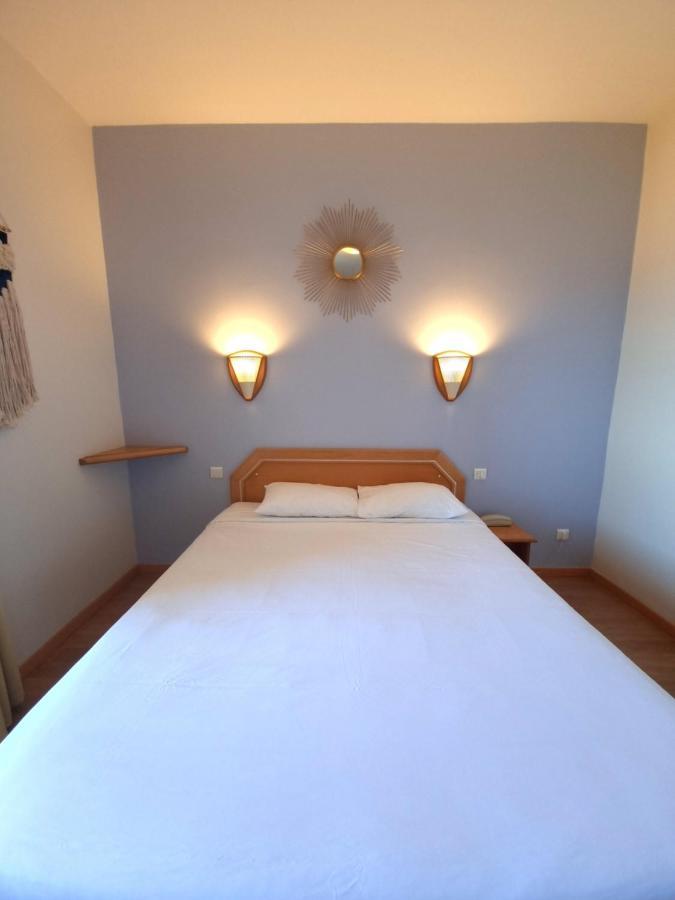 Hotel Sole Mare Калви Екстериор снимка