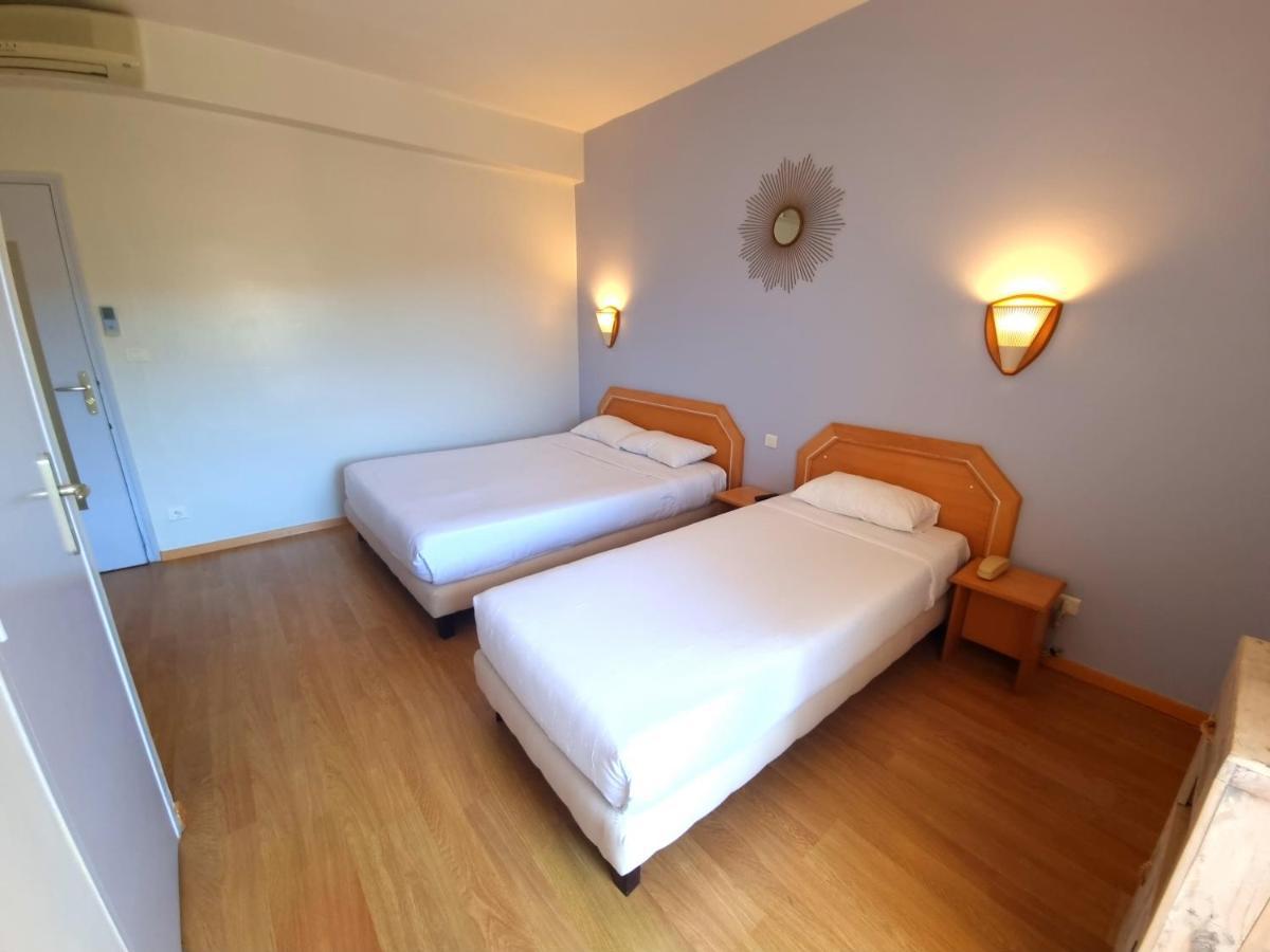 Hotel Sole Mare Калви Екстериор снимка