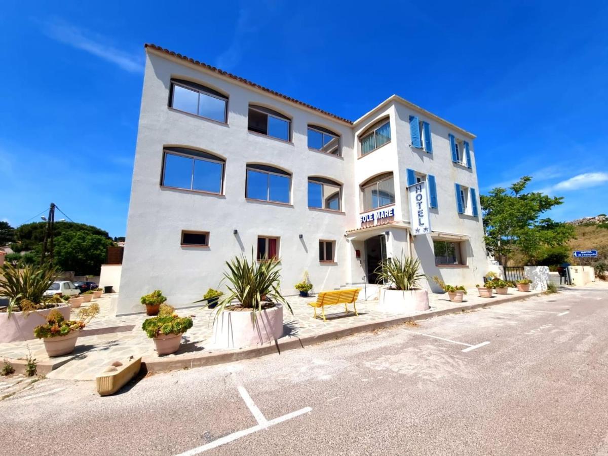 Hotel Sole Mare Калви Екстериор снимка