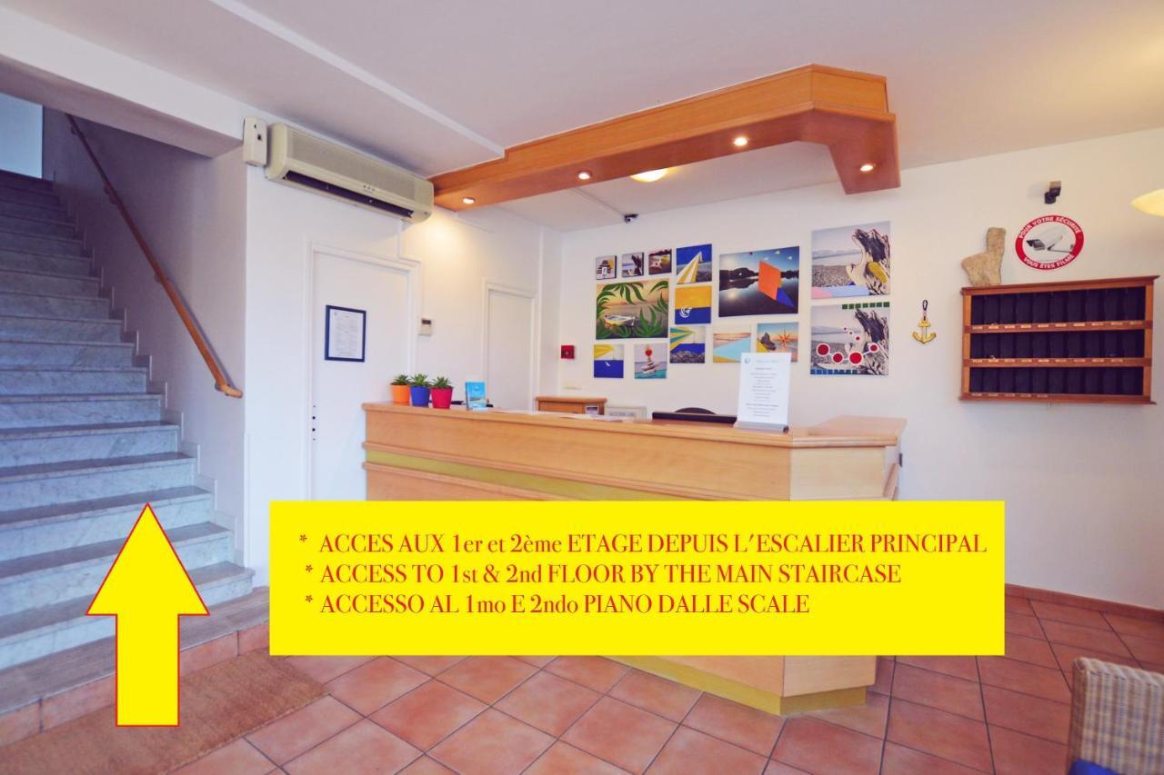 Hotel Sole Mare Калви Екстериор снимка